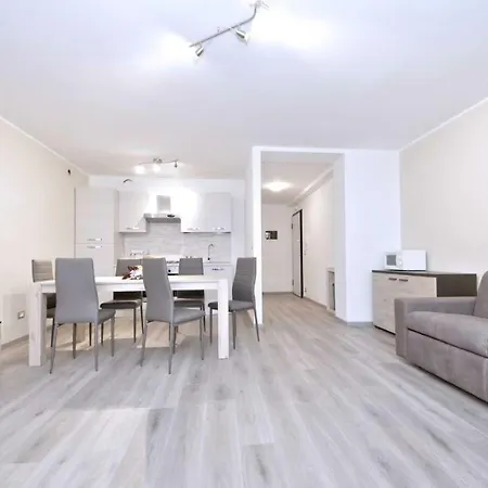 Ca' Rina Apartment *